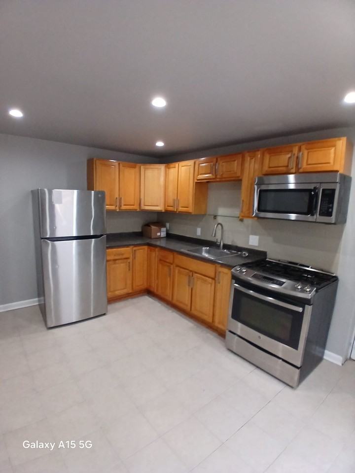 116 E Pastorius St #0 - Photo 6 of 31