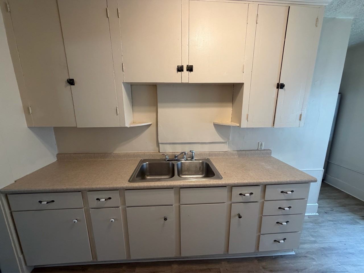 155 E Judson Ave #155 - Photo 2 of 20