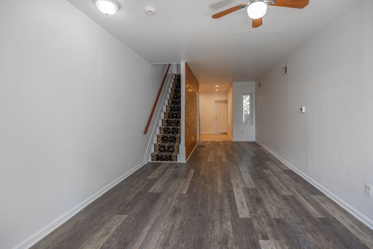17 E Ashmead St #0 - Photo 3 of 20
