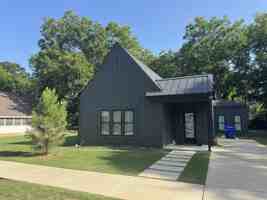 featured image of 2024 Weems St #2024