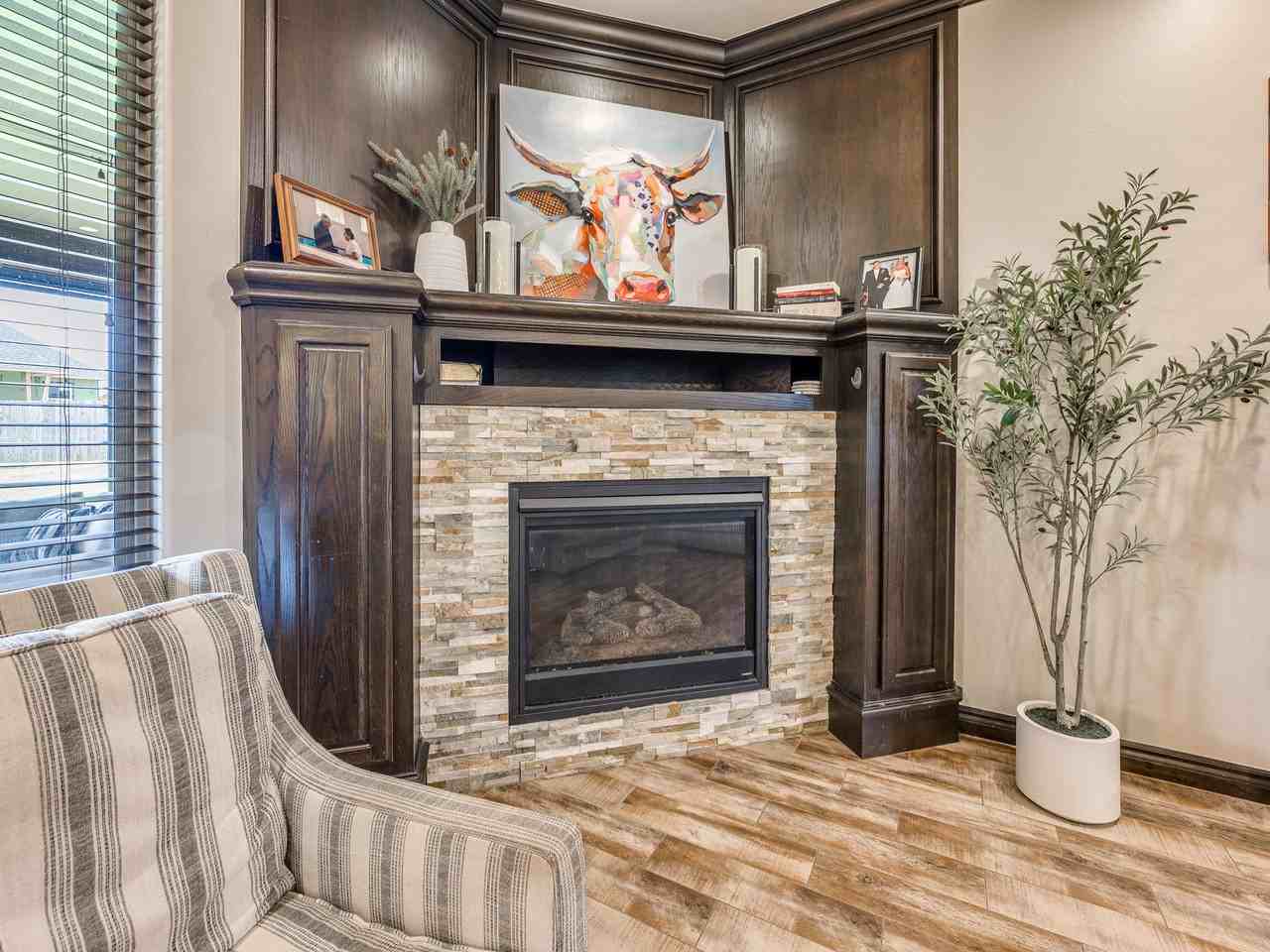 9112 Sw 36th St #1 - Photo 5 of 39
