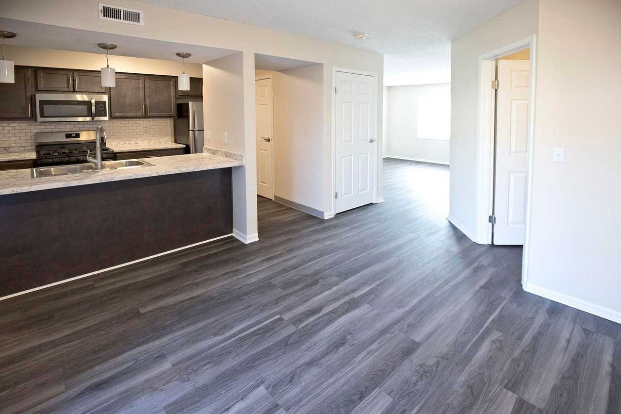 Park Club Townhomes - Photo 2 of 24