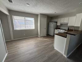 featured image of 815 Bracewood Cir #D