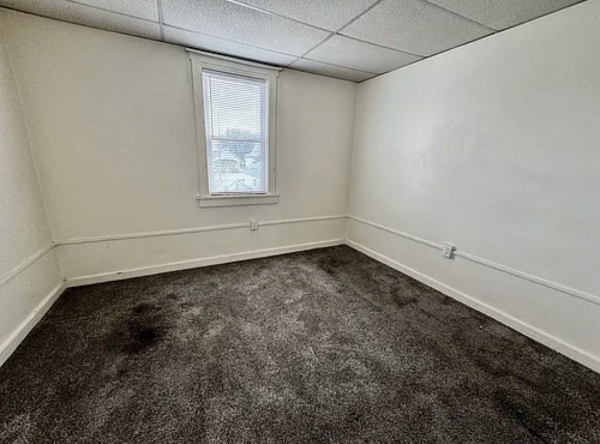 335 S Wood St #3 - Photo 2 of 6