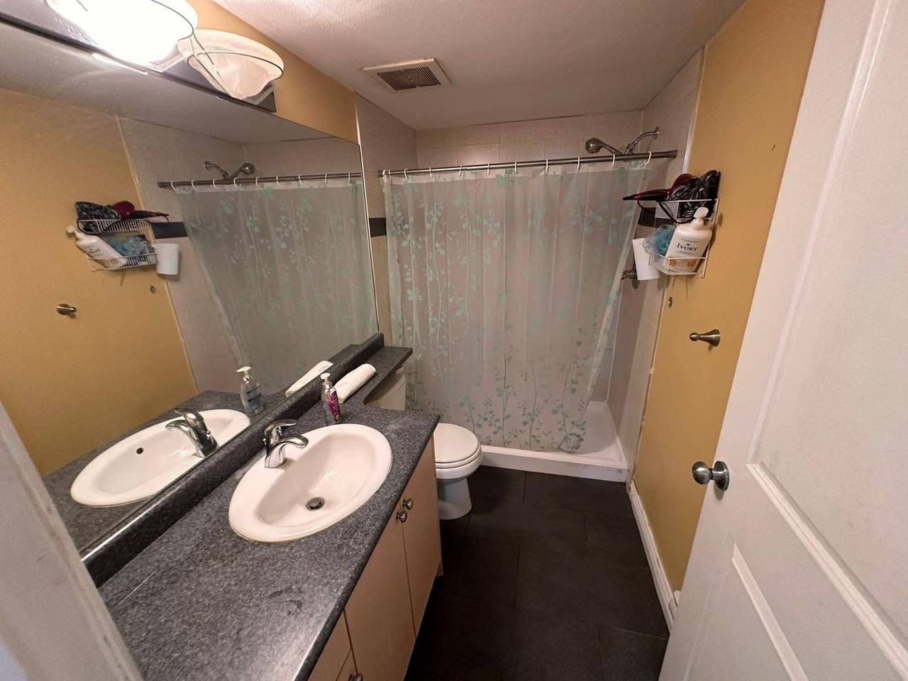 589 Foster Avenue - Photo 3 of 8