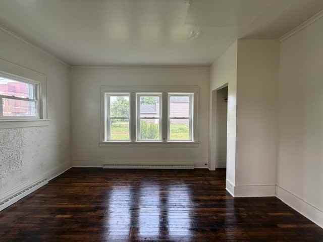 626 E Dayton St #1 - Photo 6 of 25