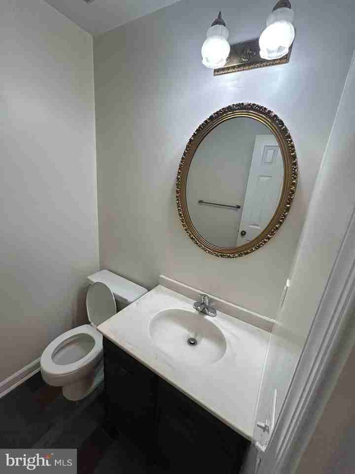3816 Ridgelea Dr #1 - Photo 5 of 25