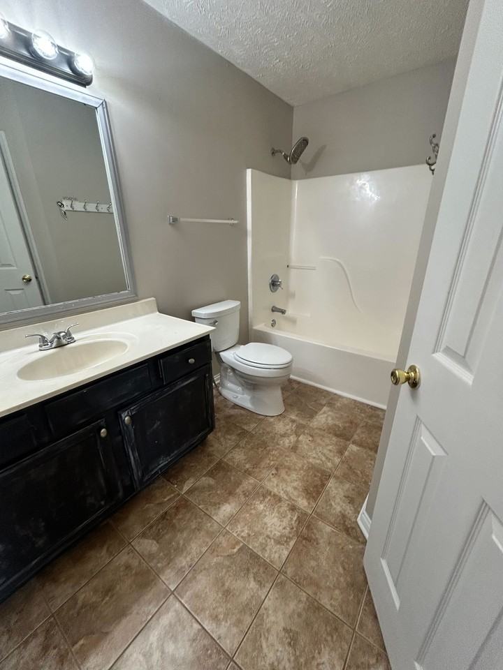 308 Swordfish Dr #1 - Photo 5 of 22