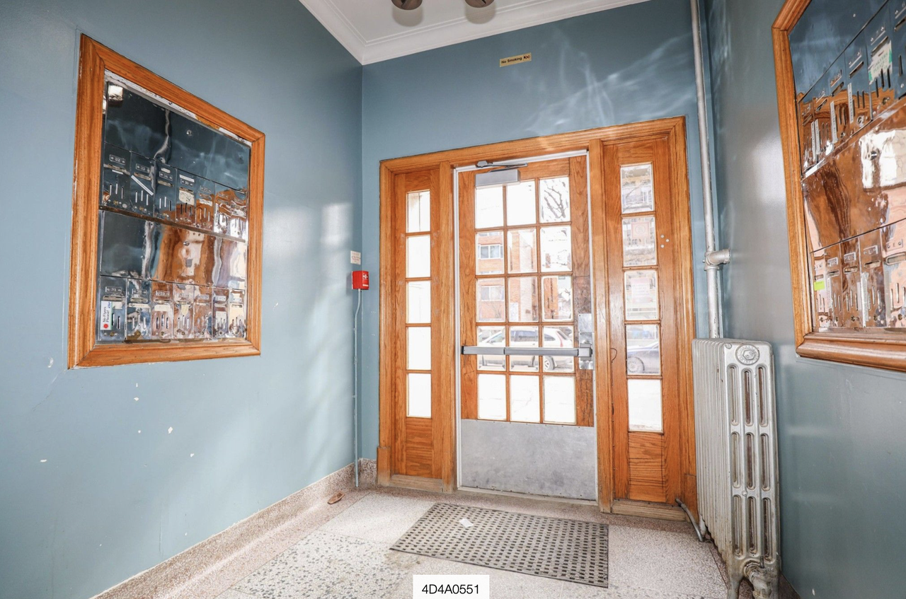 24-415 Stradbrook Ave - Photo 2 of 14