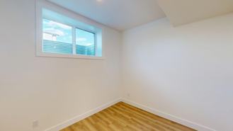 3555R 21 Ave Sw - Photo 1 of 1