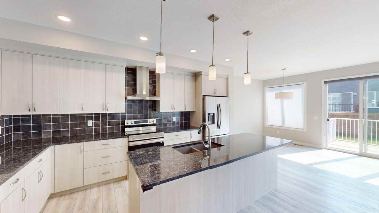 77 Mallard Grove Se - Photo 2 of 27