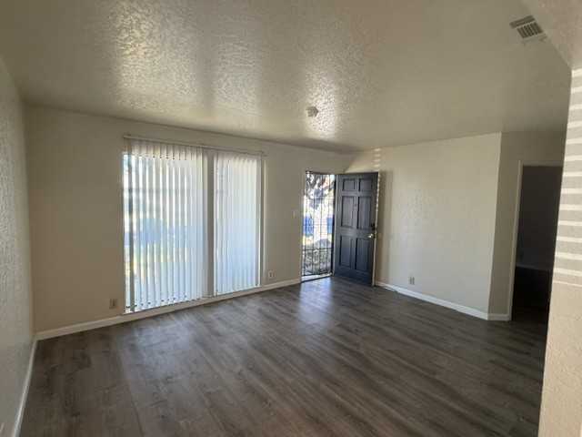 260 Northwoods Ave #260 - Photo 4 of 16