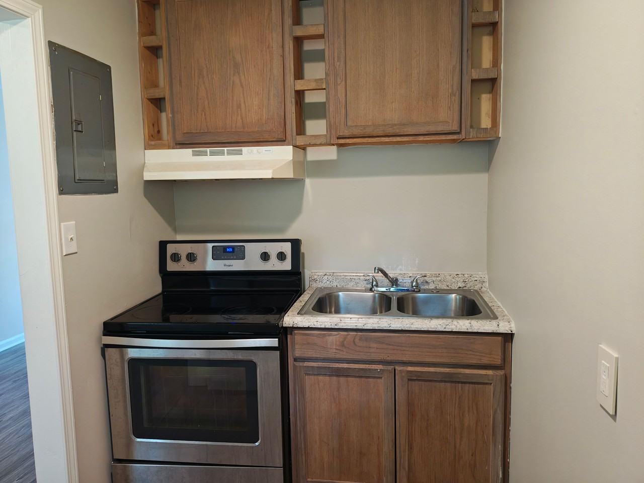 3940 Overland Hts - Photo 2 of 16