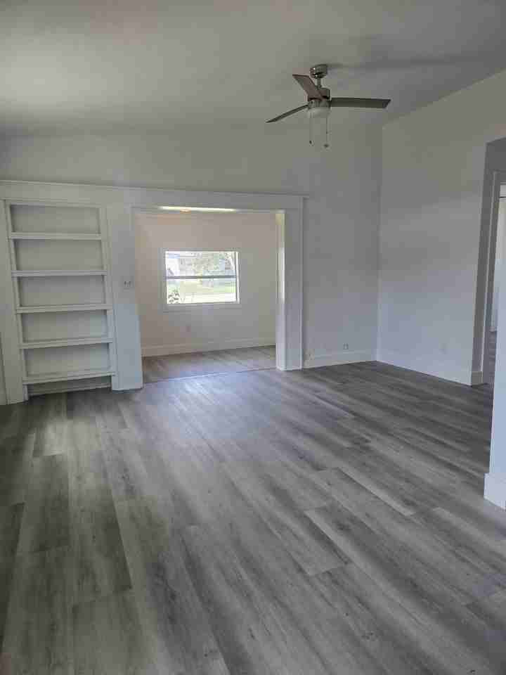 3827 Eve Dr W #1 - Photo 4 of 11