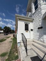 featured image of 422 W High St #1