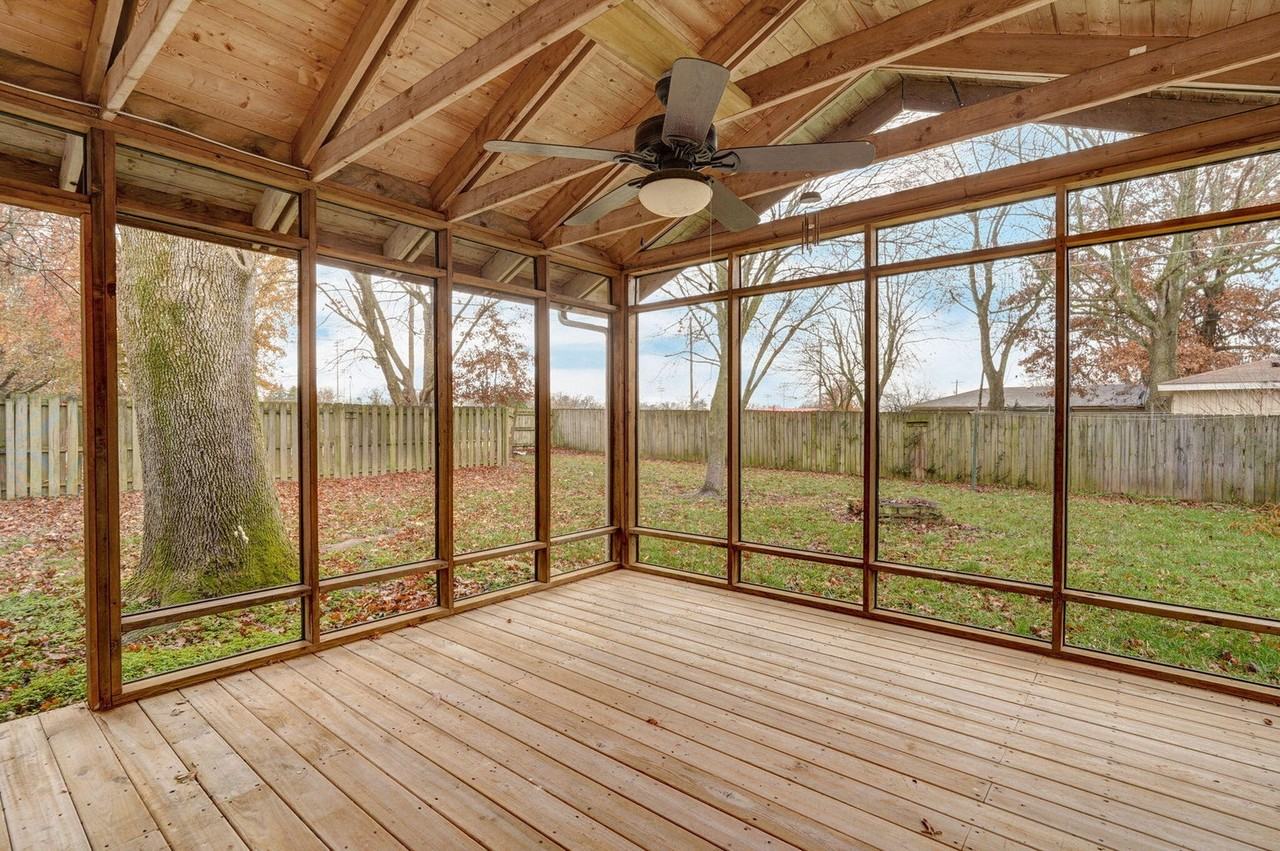 701 Hillcrest Ave - Photo 7 of 11