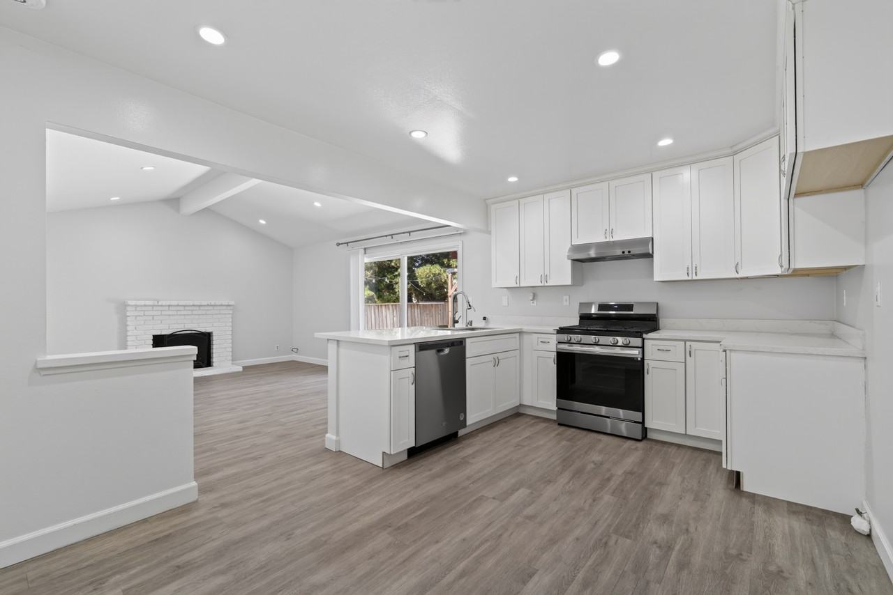 5607 Goldfield Dr #1 - Photo 6 of 10