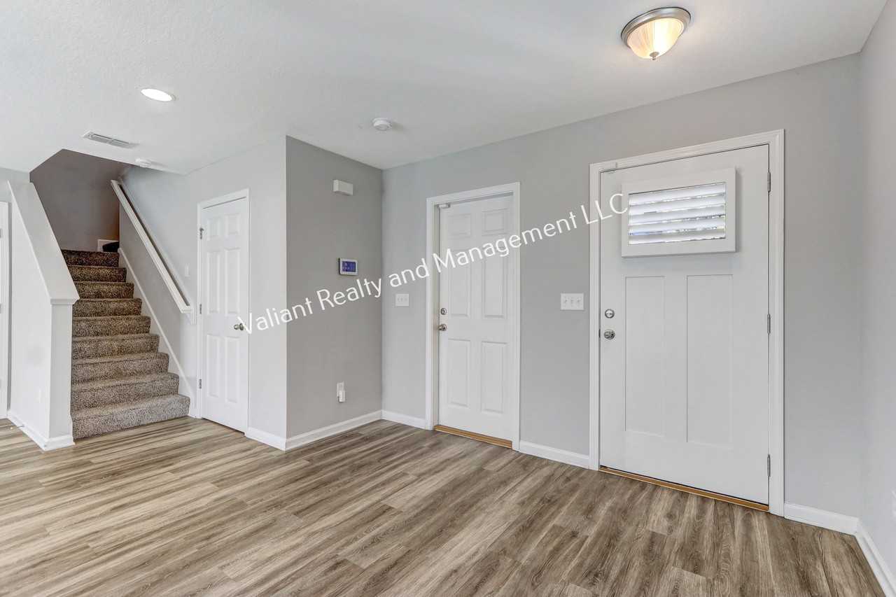 11278 Margarets Landing Pl #1 - Photo 7 of 30