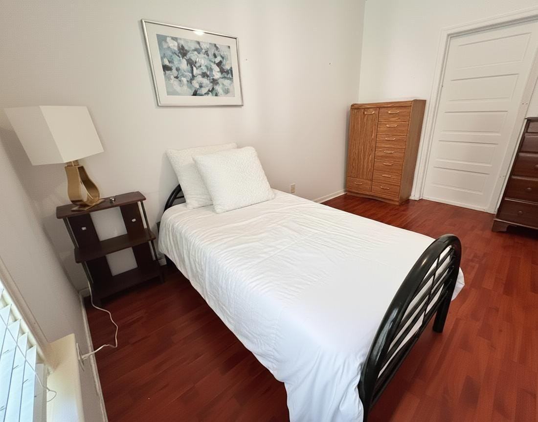 523 East 8th Avenue - Photo 4 of 4