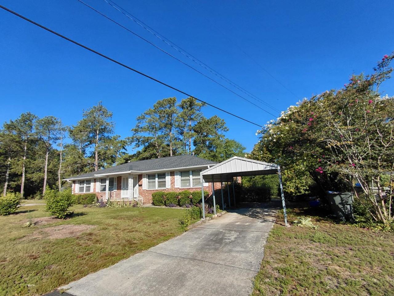 1507 Brennen Rd - Photo 2 of 10