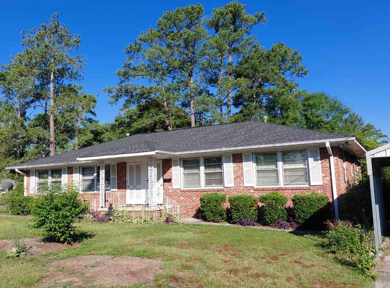 1507 Brennen Rd - Photo 3 of 10