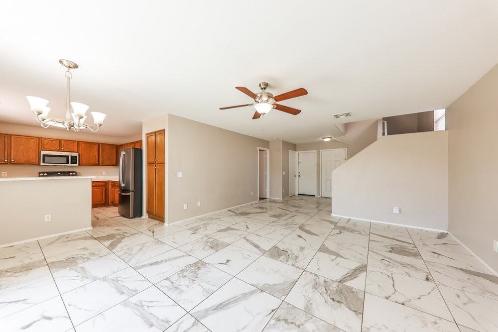 11845 W Lupine Ave - Photo 6 of 17