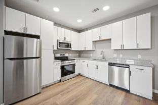 728 S Lipan St - Photo 1 of 1