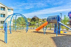 featured image of 1387 Creston Rd