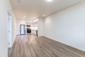 featured image of 1387 Creston Rd