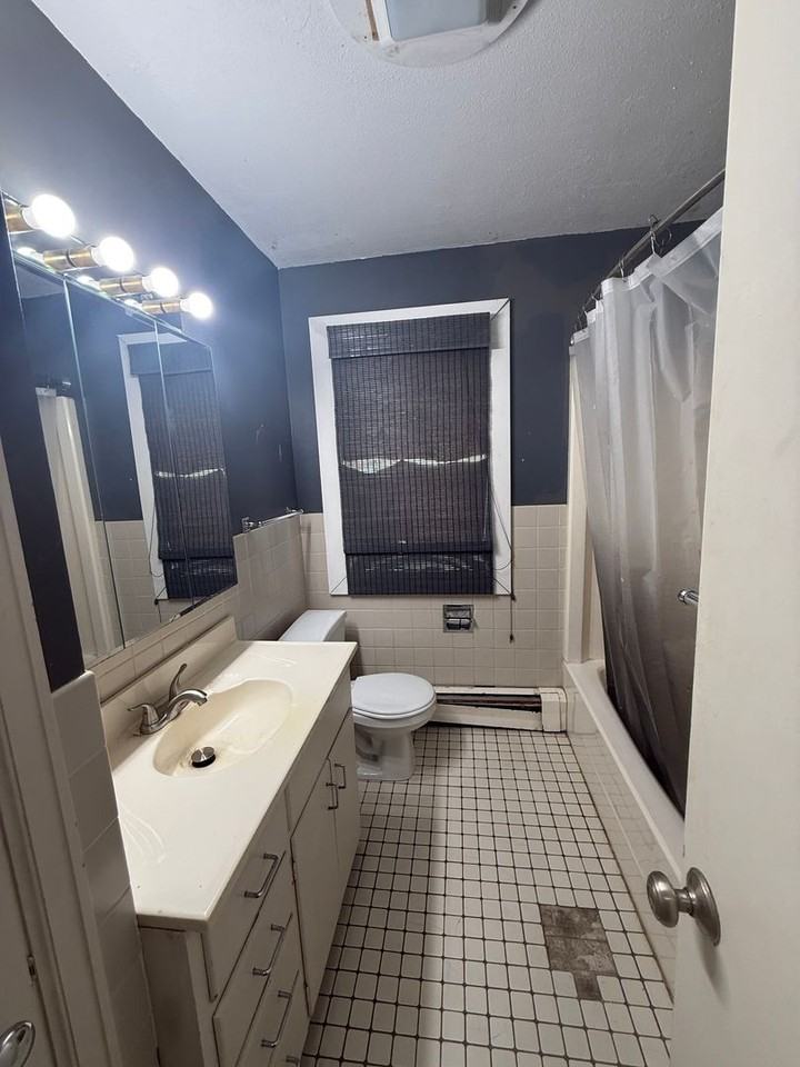 1601 1601 Calihan Ave NW - Photo 3 of 15