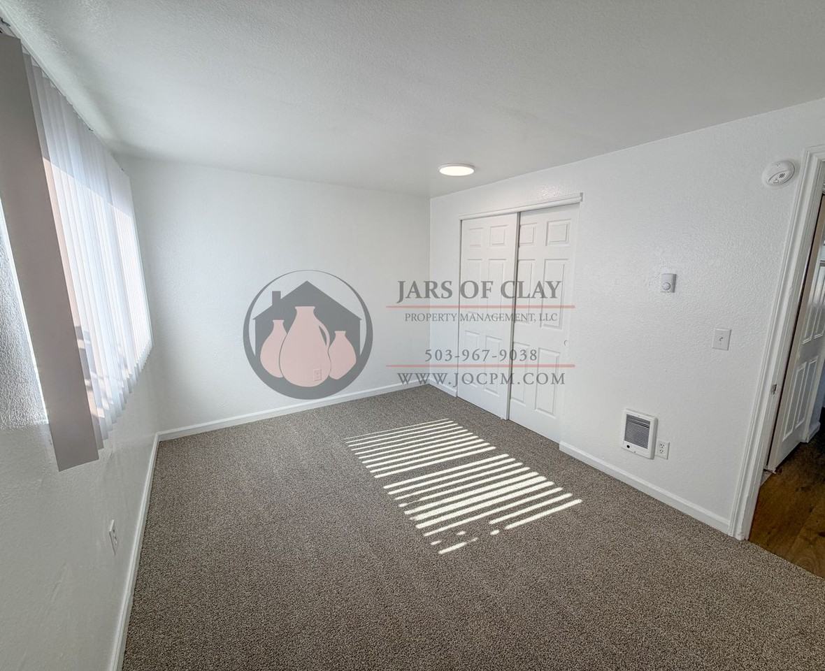 3980 Partridge Ln Ne - Photo 7 of 9