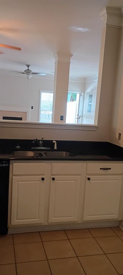 201 Hampton Forest Dr - Photo 5 of 25