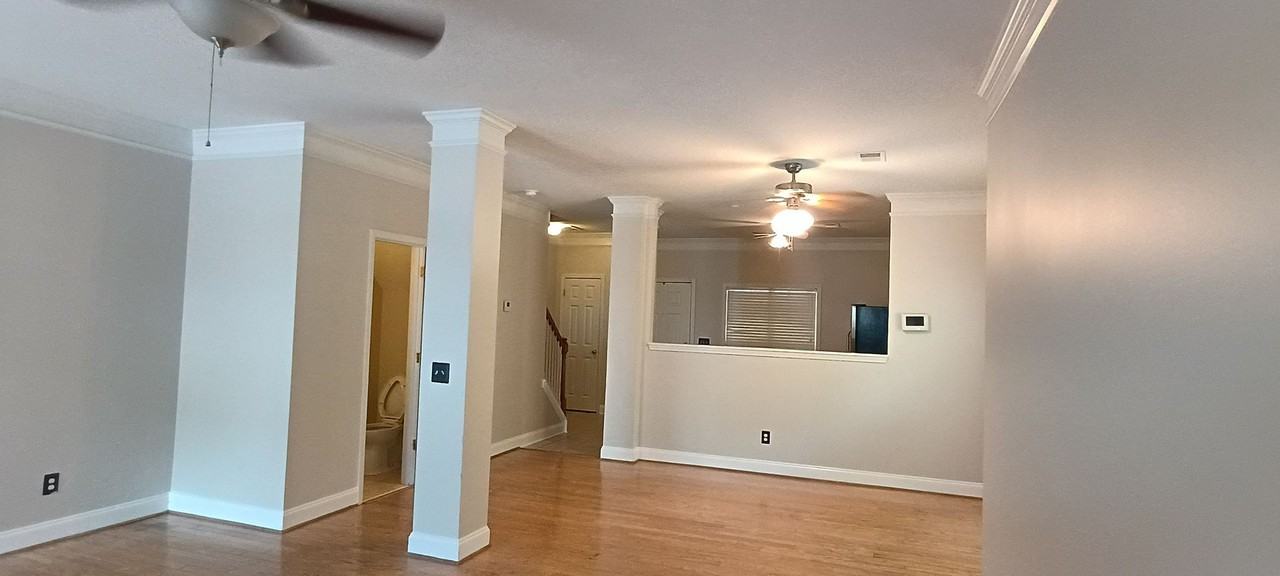 201 Hampton Forest Dr - Photo 7 of 25