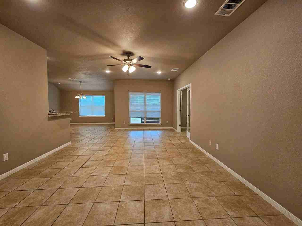 5010 Charles Loop - Photo 7 of 18