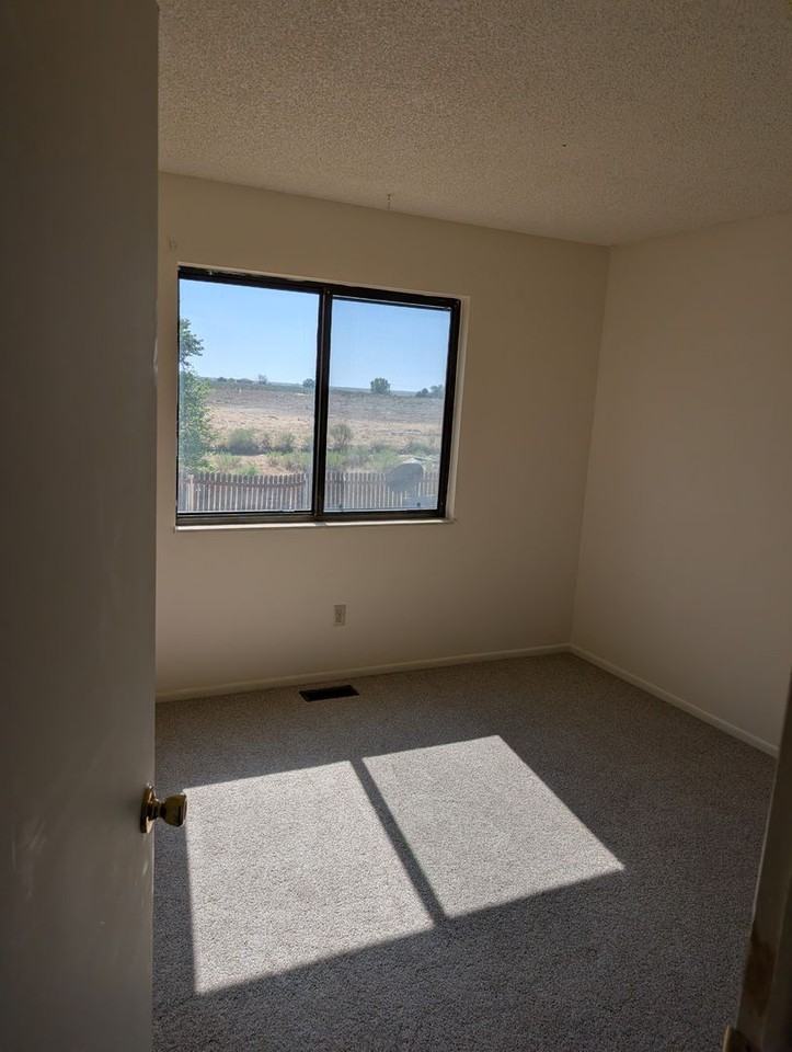 6675 Brook Forest Dr - Photo 6 of 10