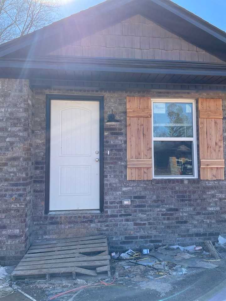 COX-418 NORTH 20TH ST (1-12) - Photo 5 of 32
