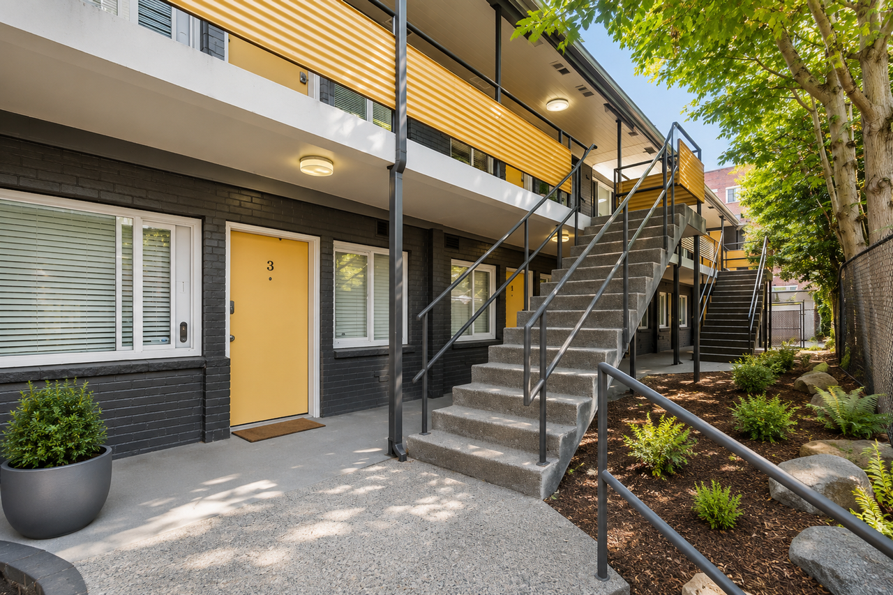 Eleanor Apartments - Photo 3 of 25