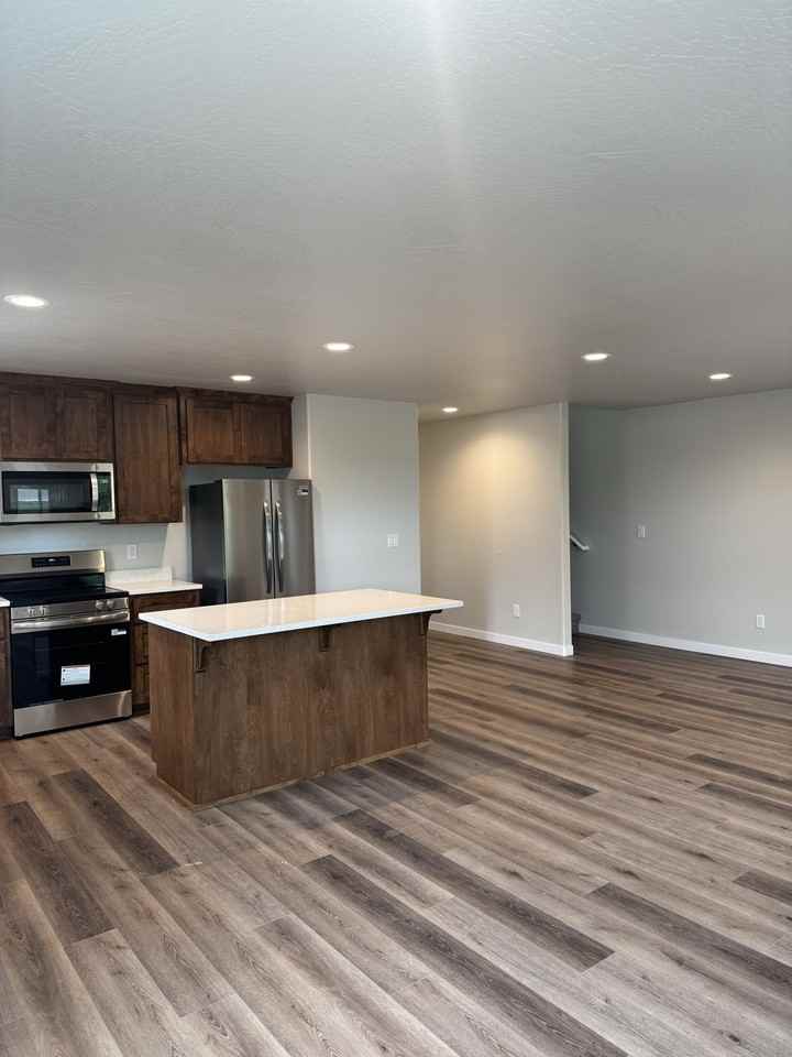 4714 Gebhard Road - Photo 7 of 24