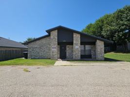 featured image of 2106 Wheeler Ave #B