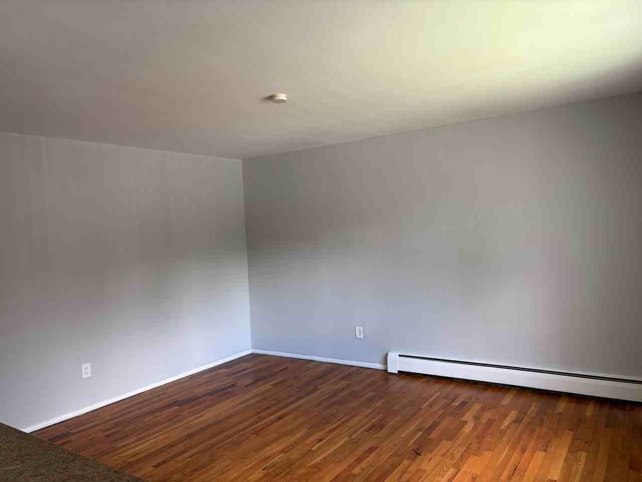 2955 Madison - Photo 3 of 10