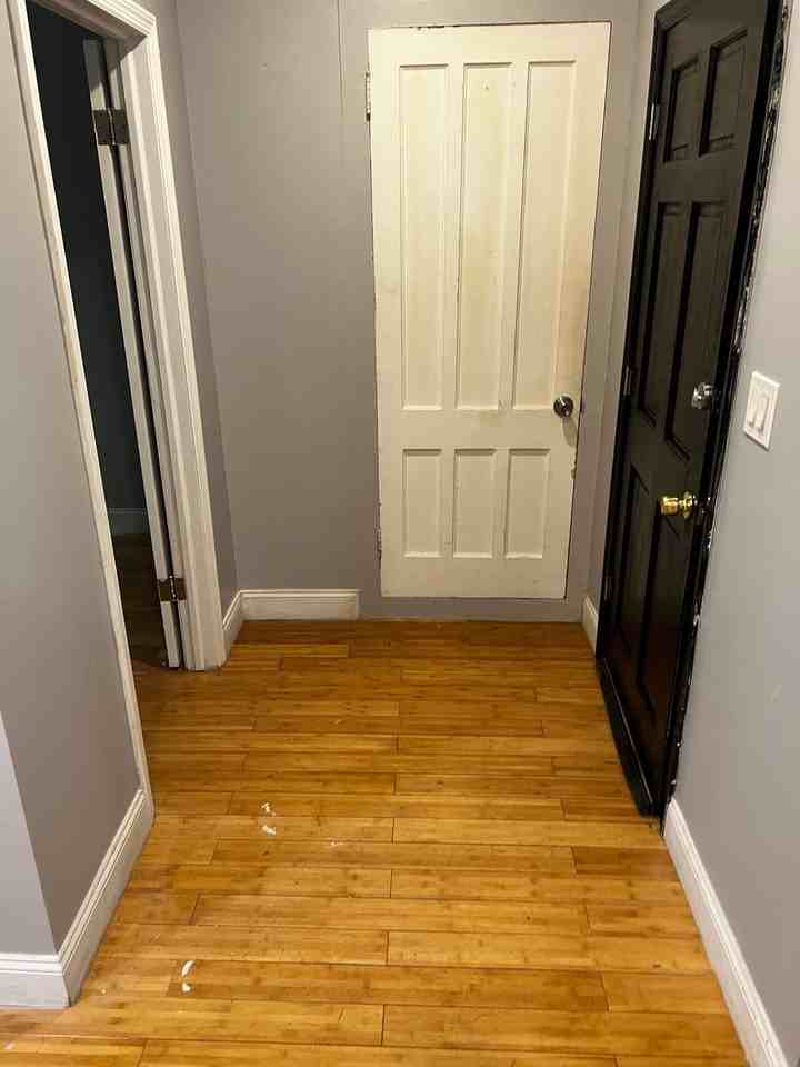 574 Madison Ave - Photo 7 of 10