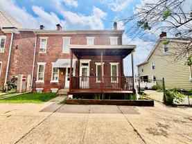 940 Queen St - Photo 1 of 1