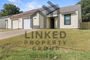 1600 W Madison St - Photo 1 of 1