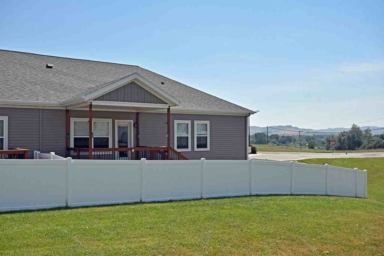 2016 Skyview West Dr - Photo 2 of 50