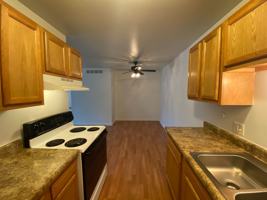 featured image of 2756 Golfside Dr