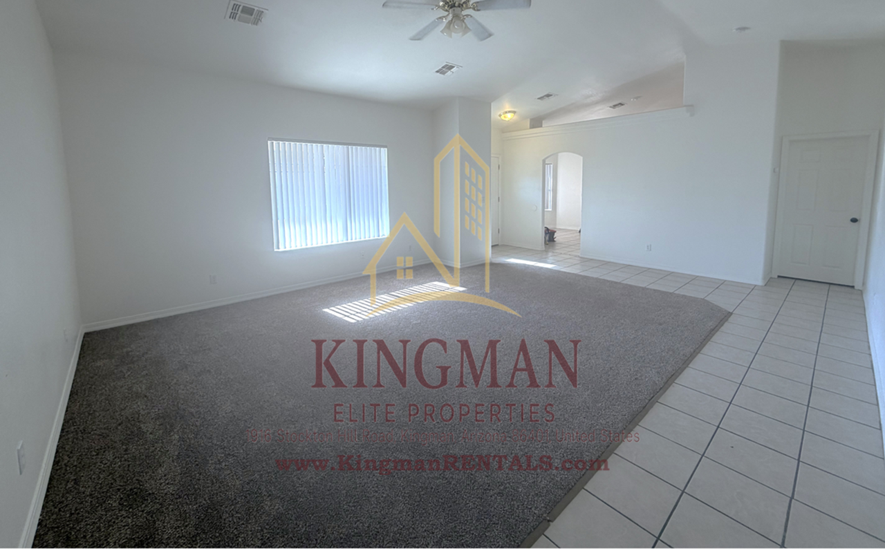 1748 Club Ave - Photo 6 of 15