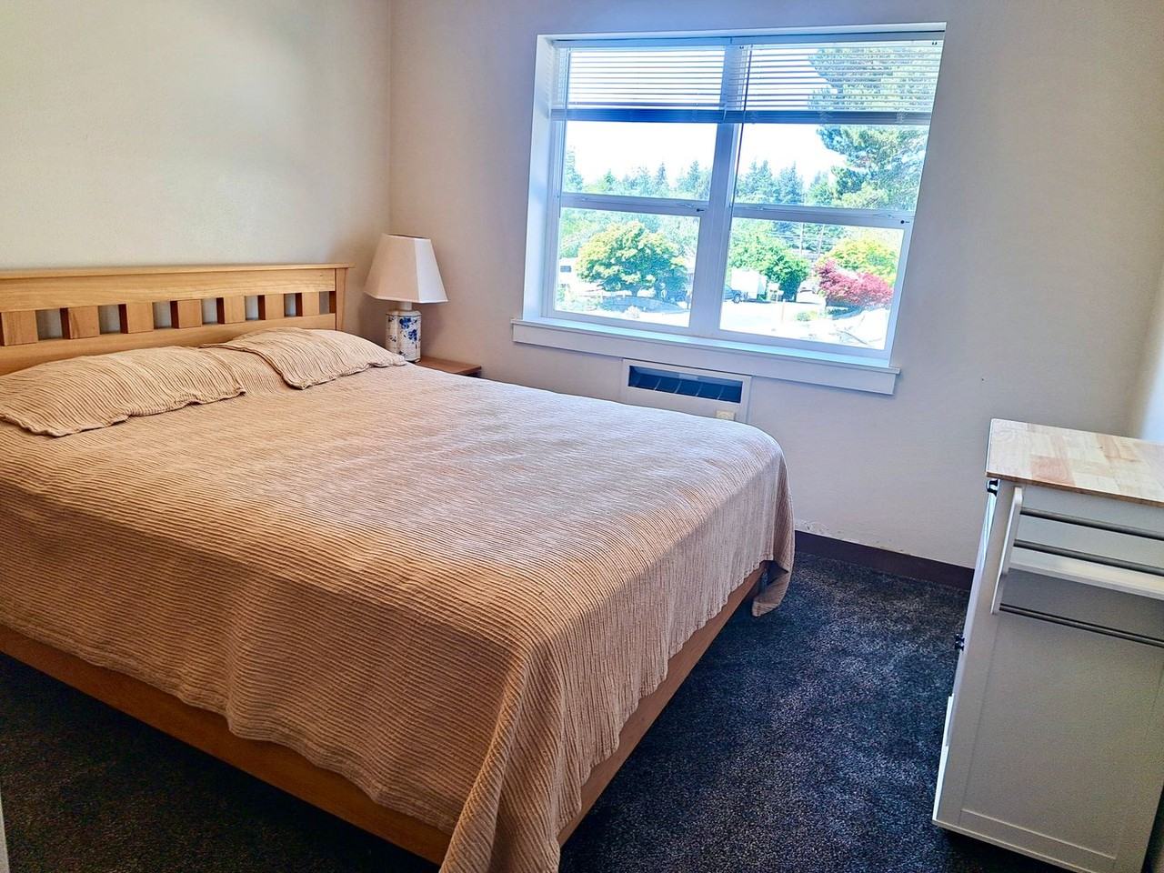 3959 Sheridan Ave #210 - Photo 5 of 12