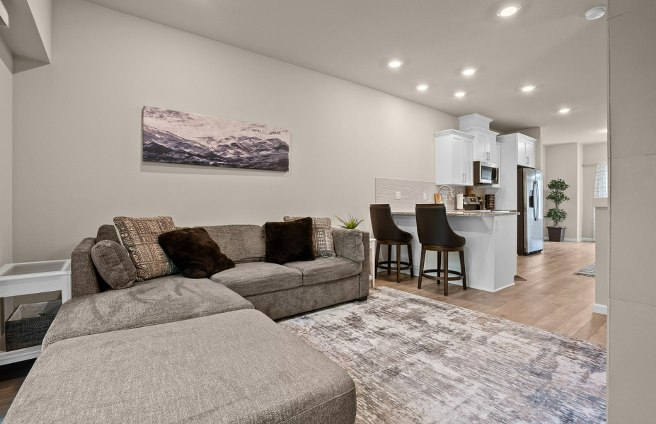 10408 Sw Akilean Ter - Photo 4 of 33