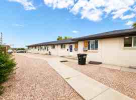 featured image of 3126 W Arizona Ave