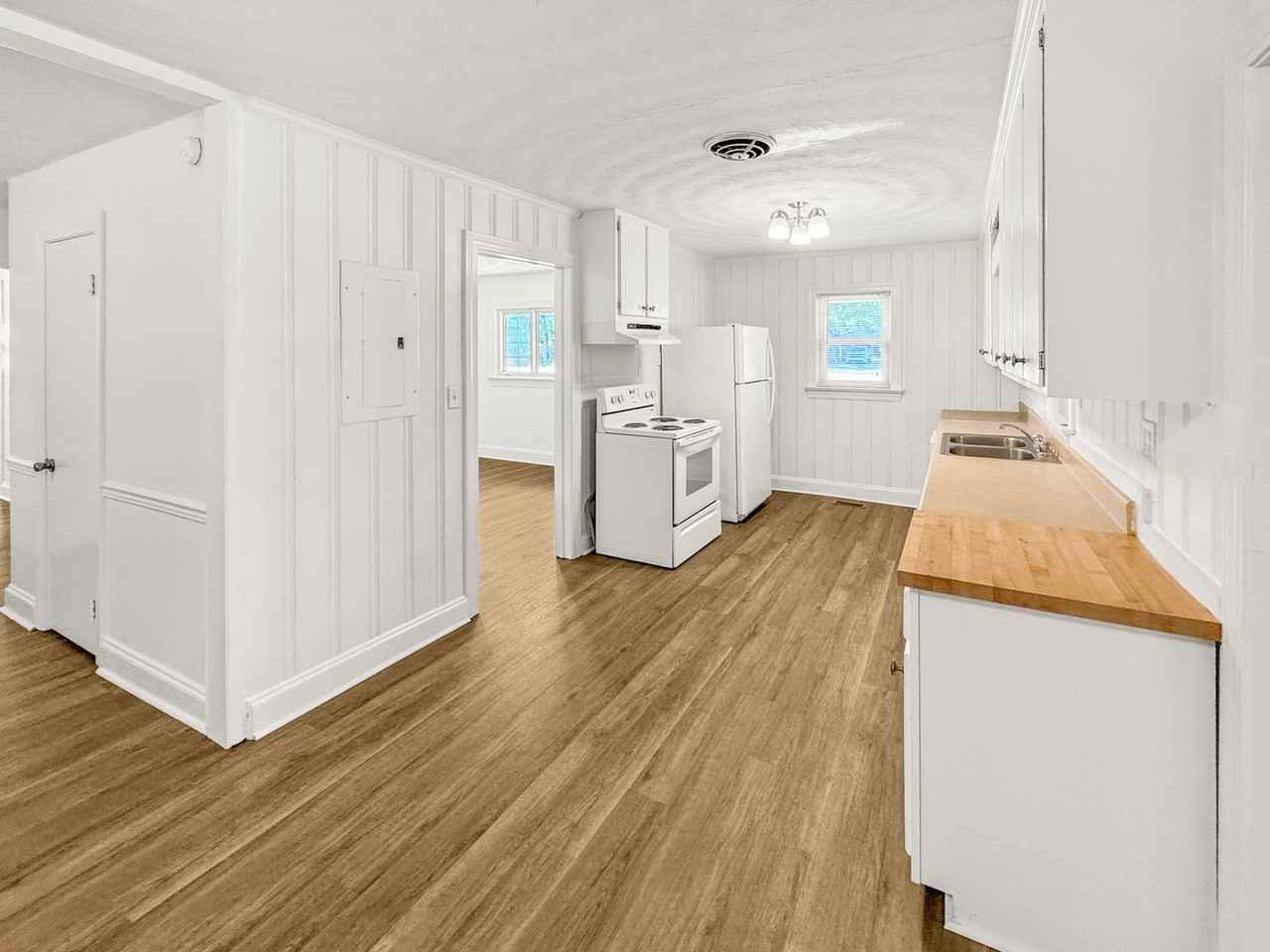 1513 Bethlehem Rd - Photo 6 of 33